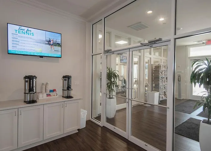 Doral 306 L Beachfront Resort L Amazing View Pools Hot Tubs 3Rd-Floor Gulf Shores